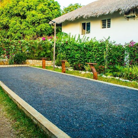 Tiako Villas Ambondrona  Exteriér fotografie